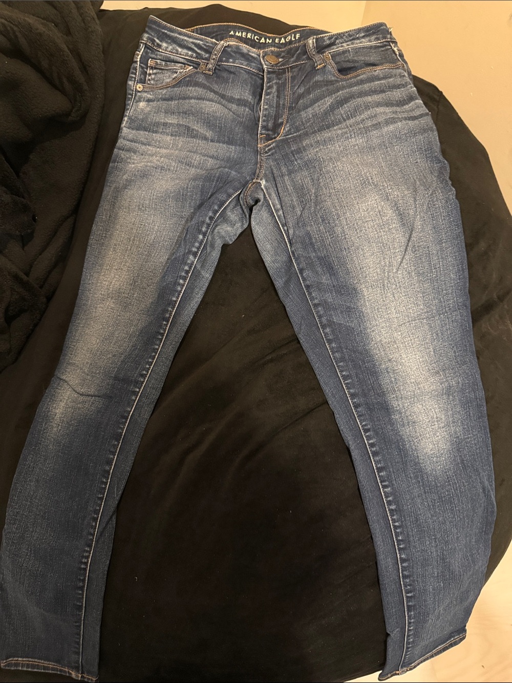 AE skinny jeans sz 10